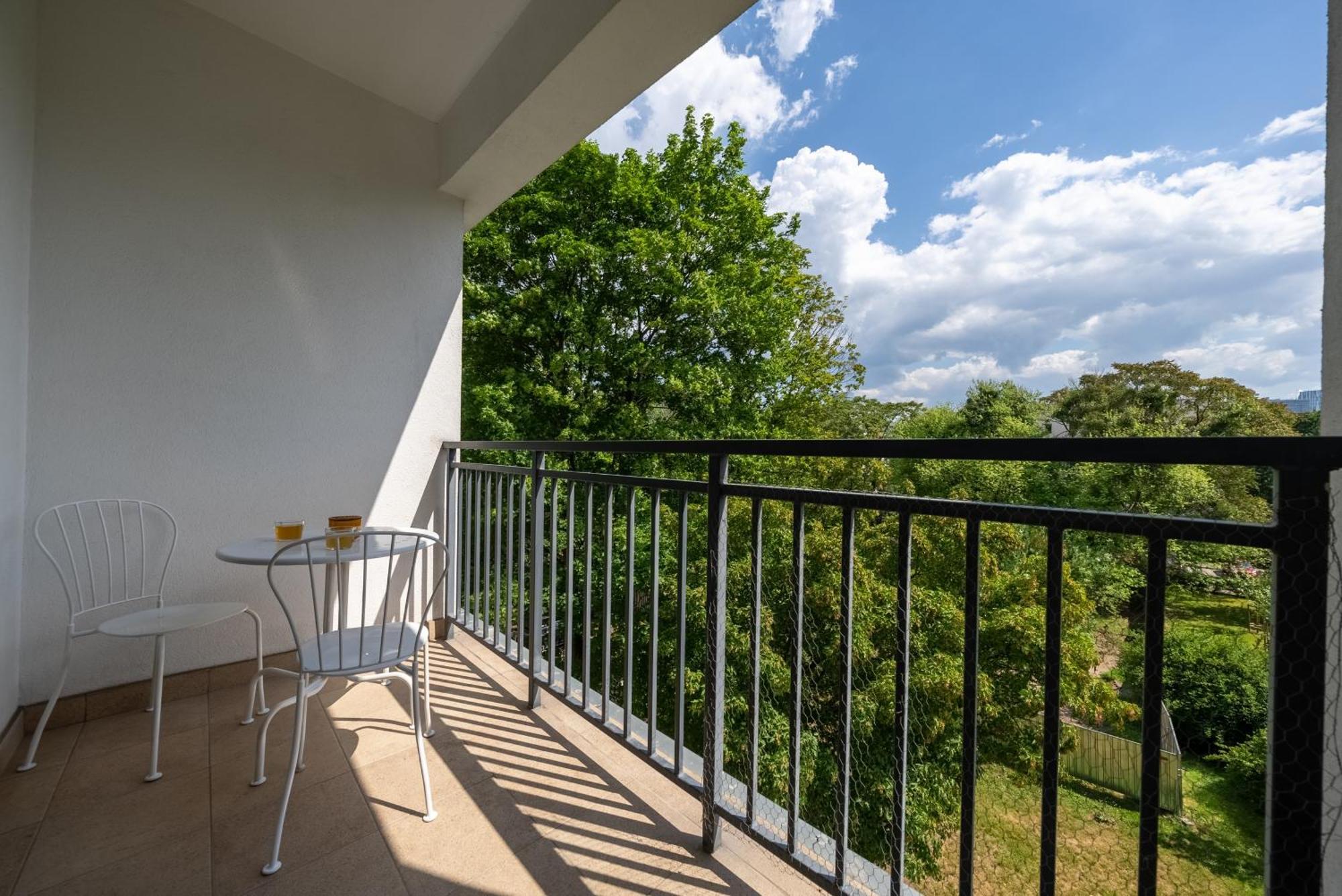 Downtown - Balcony&workspace - By Rentujemy Apartment *